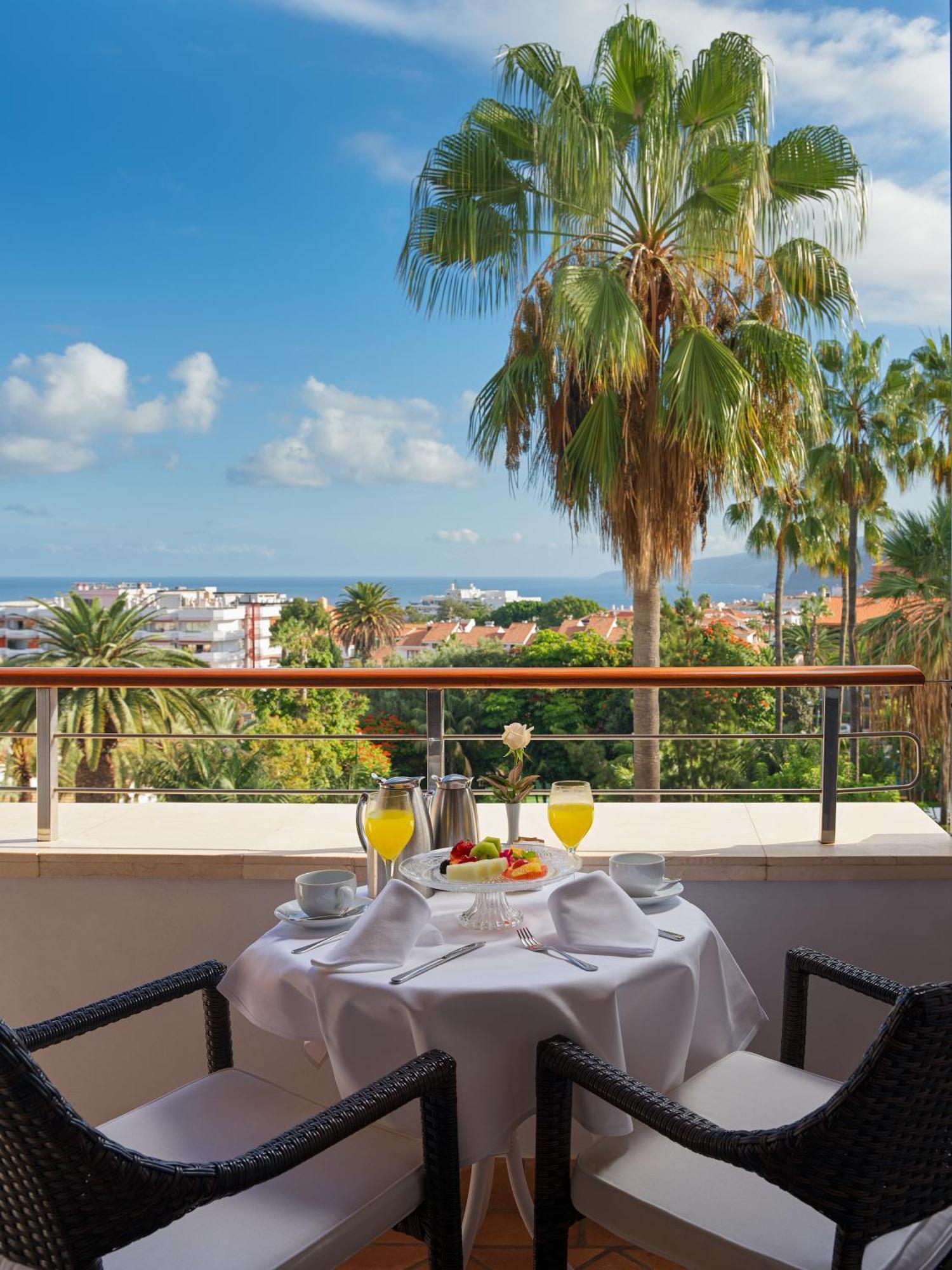 Hotel Botanico Y Oriental Spa Garden Πουέρτο Ντε Λα Κρουζ Εξωτερικό φωτογραφία View from the hotel